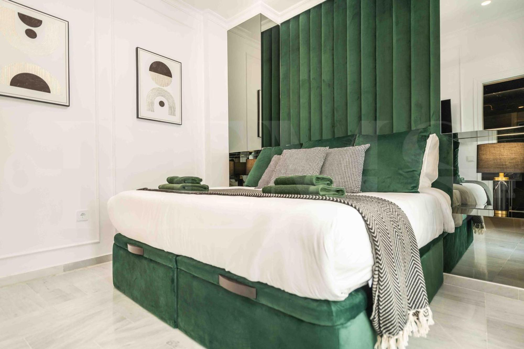 Deluxe Apartment - Historic Center By Rems มาลากา ภายนอก รูปภาพ