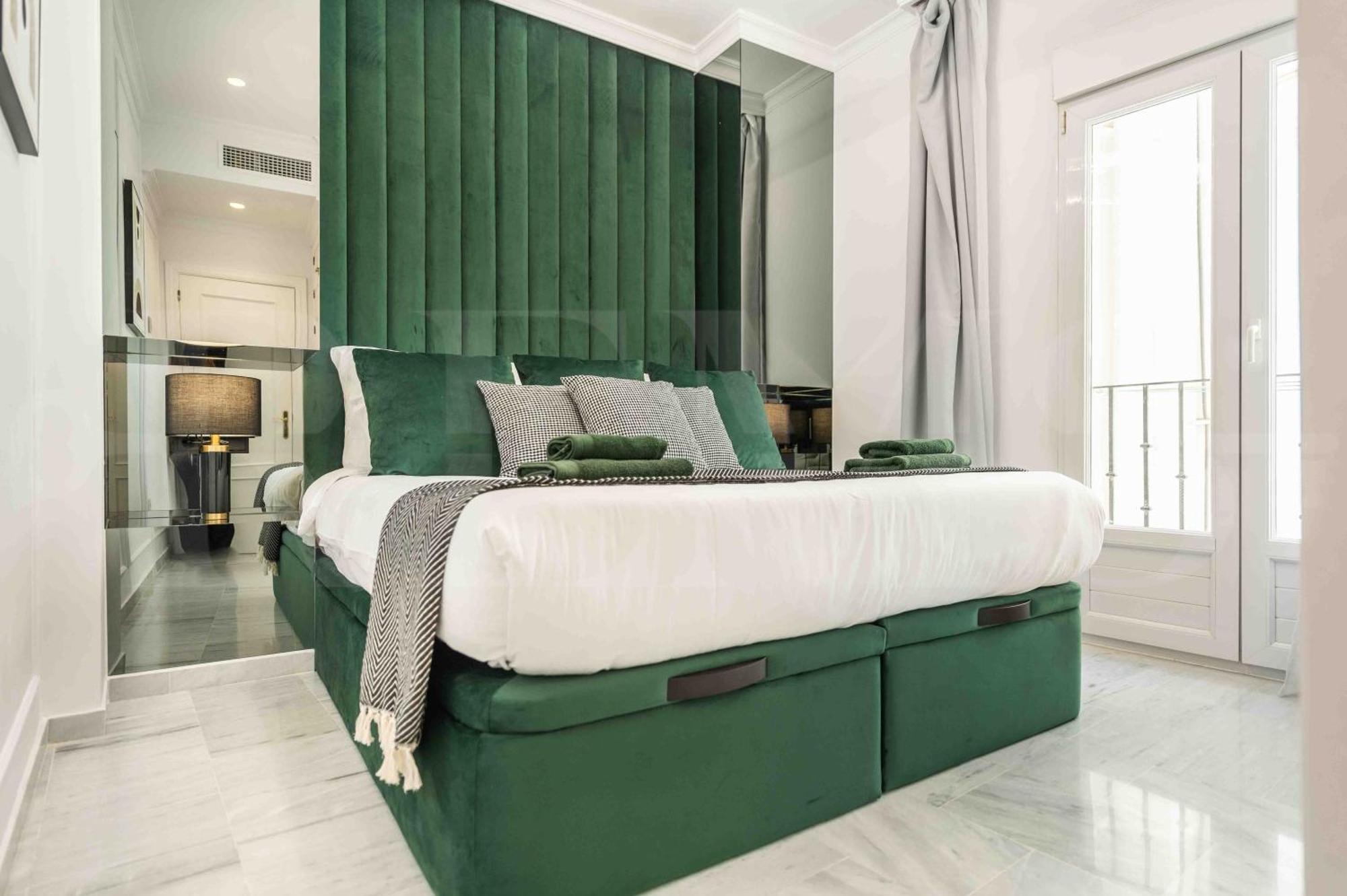 Deluxe Apartment - Historic Center By Rems มาลากา ภายนอก รูปภาพ